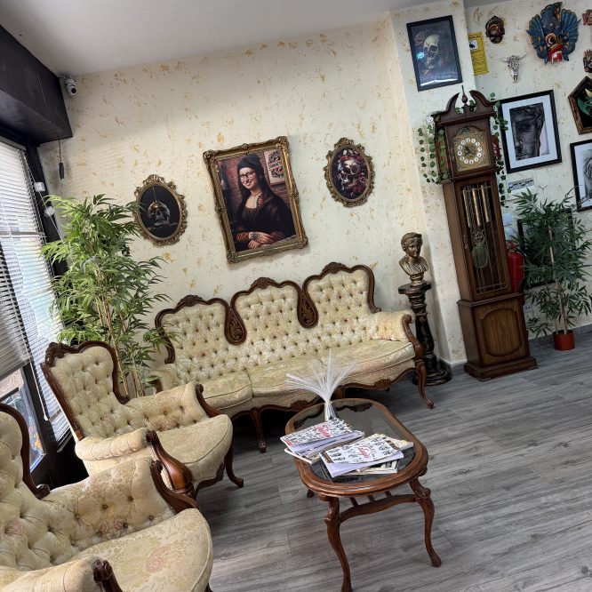 Cala Bona tattoo studio